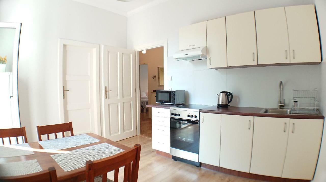 Apartment For You Краків Екстер'єр фото