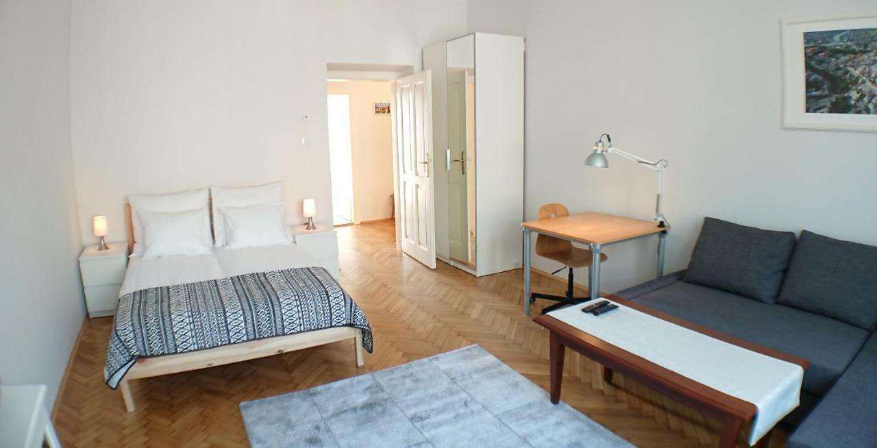 Apartment For You Краків Екстер'єр фото